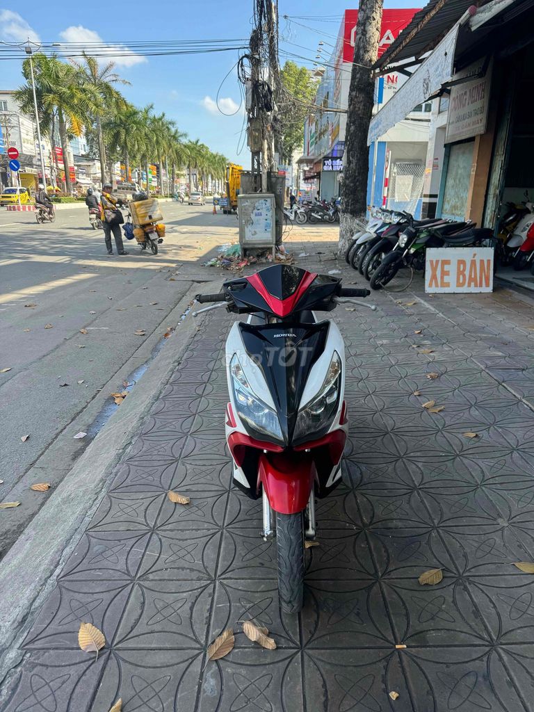 Honda Air Blade 2013 - ảnh 1