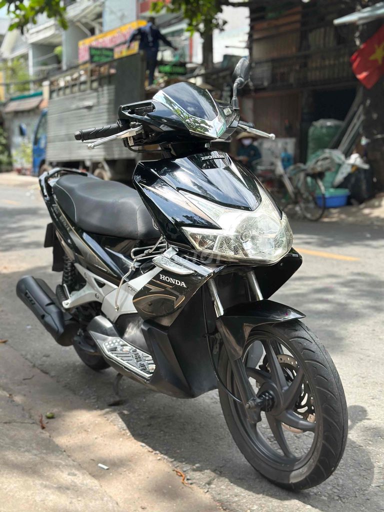 Honda Air Blade 2010 - ảnh 1