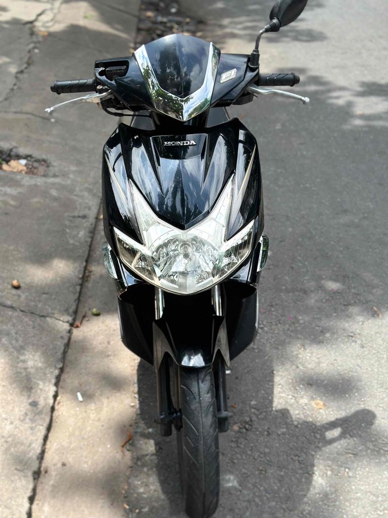Honda Air Blade 2010 - ảnh 4