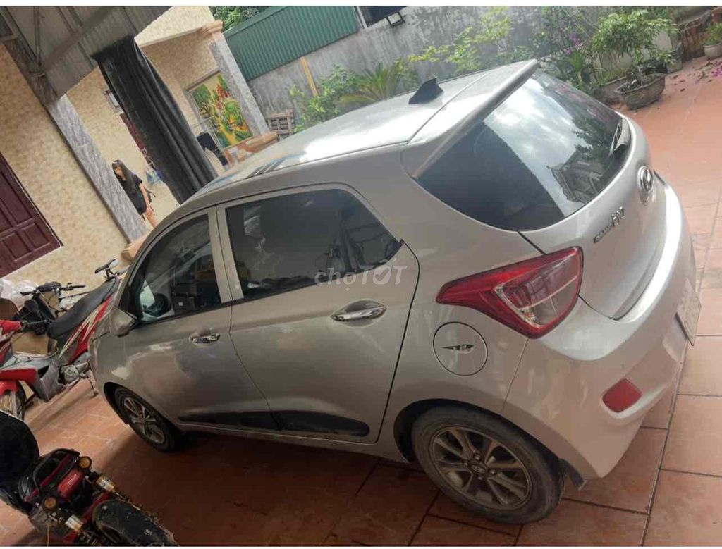 Hyundai i10 2014 - ảnh 2