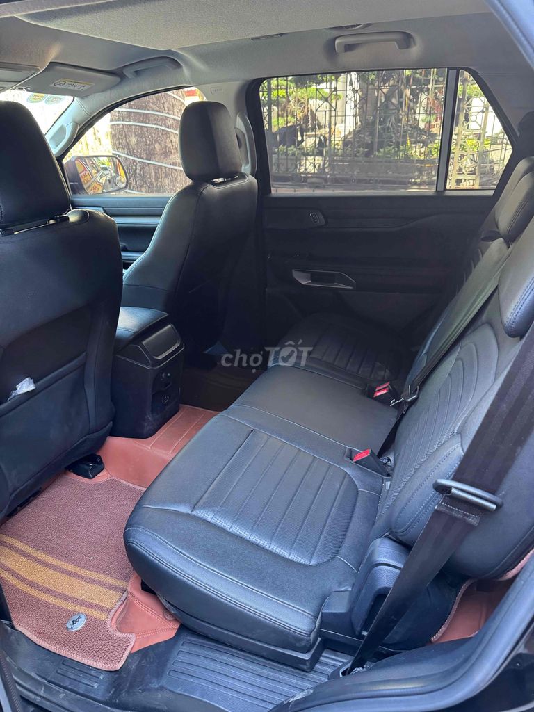 Ford Everest 2023 - ảnh 5