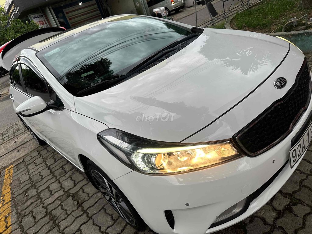 Kia Cerato 1.6 AT - ảnh 1