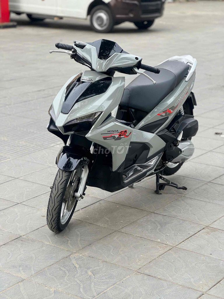Honda Air Blade 2020 - ảnh 2