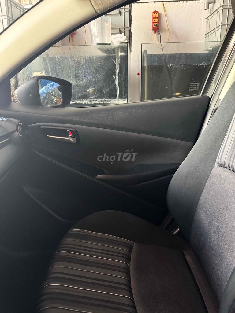 Mazda 2 2022 - ảnh 4