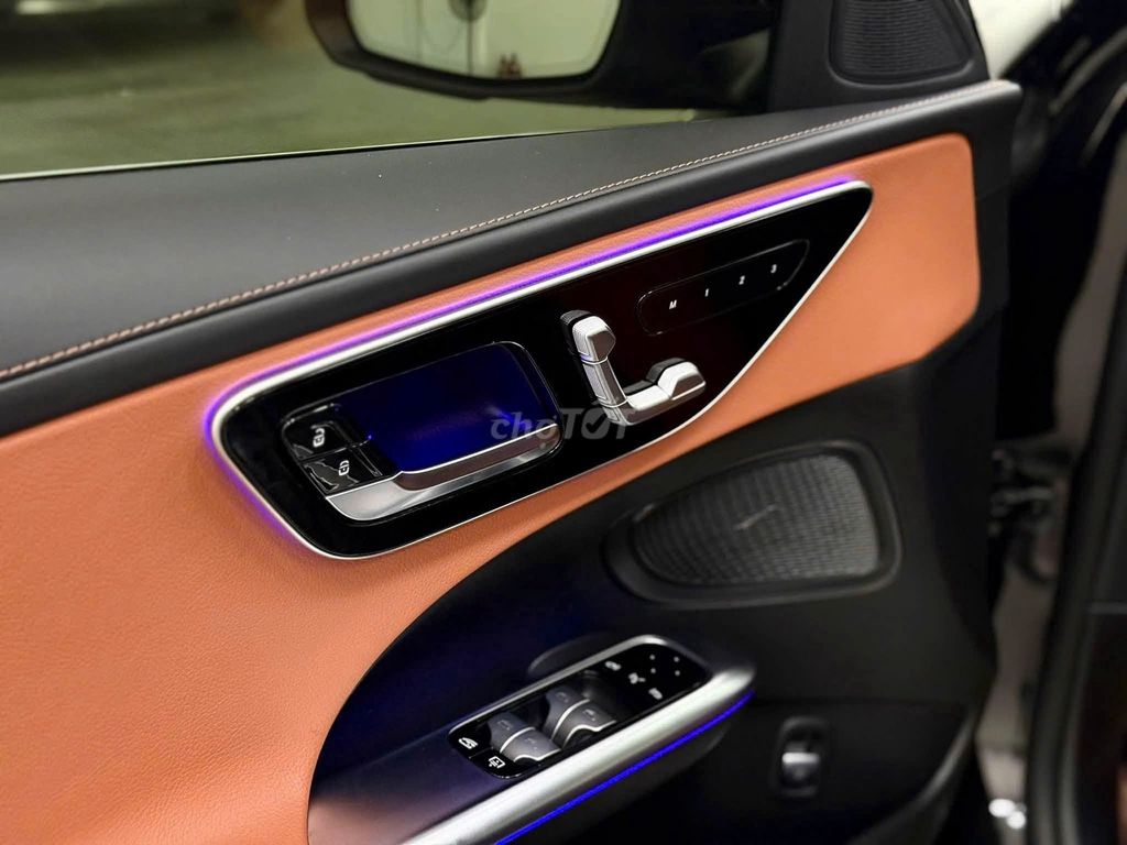 Mercedes-Benz 2022 - ảnh 5