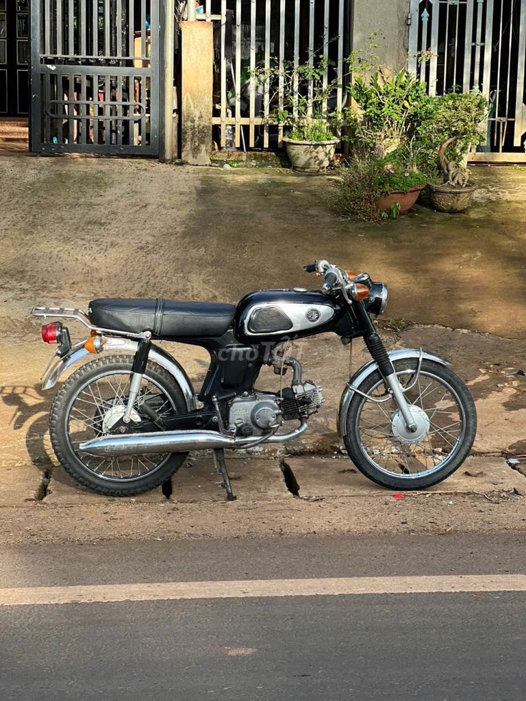 Honda 1980 - ảnh 1