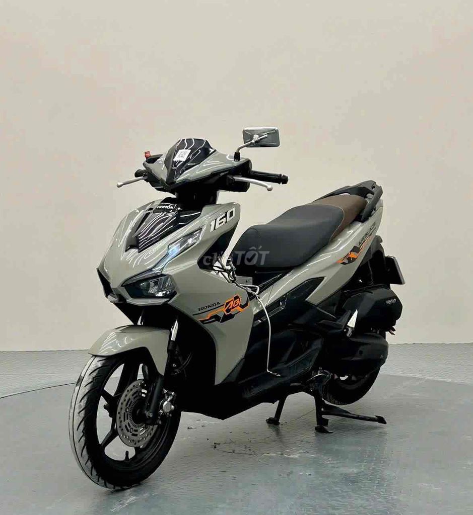 Honda Air Blade 2022 - ảnh 2