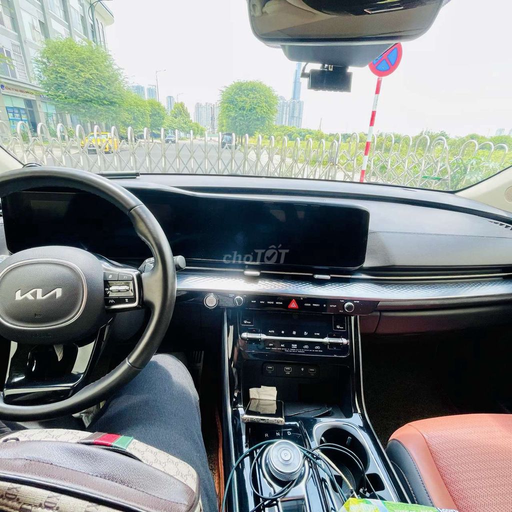 Kia Carnival 2023 - ảnh 2