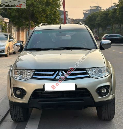 Mitsubishi Pajero Sport 2016 - ảnh 1