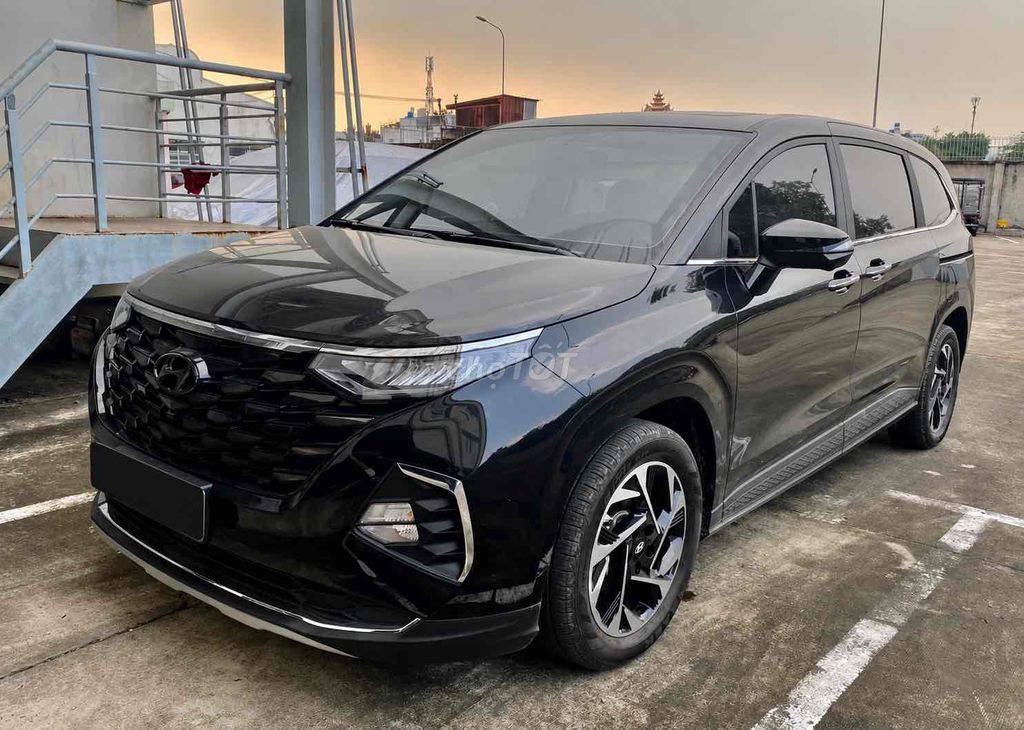 Hyundai Custin 2024 - ảnh 1