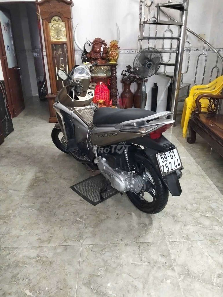 Honda Air Blade 2012 - ảnh 5