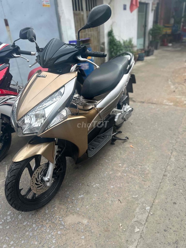 Honda Airblade 2012 - ảnh 3