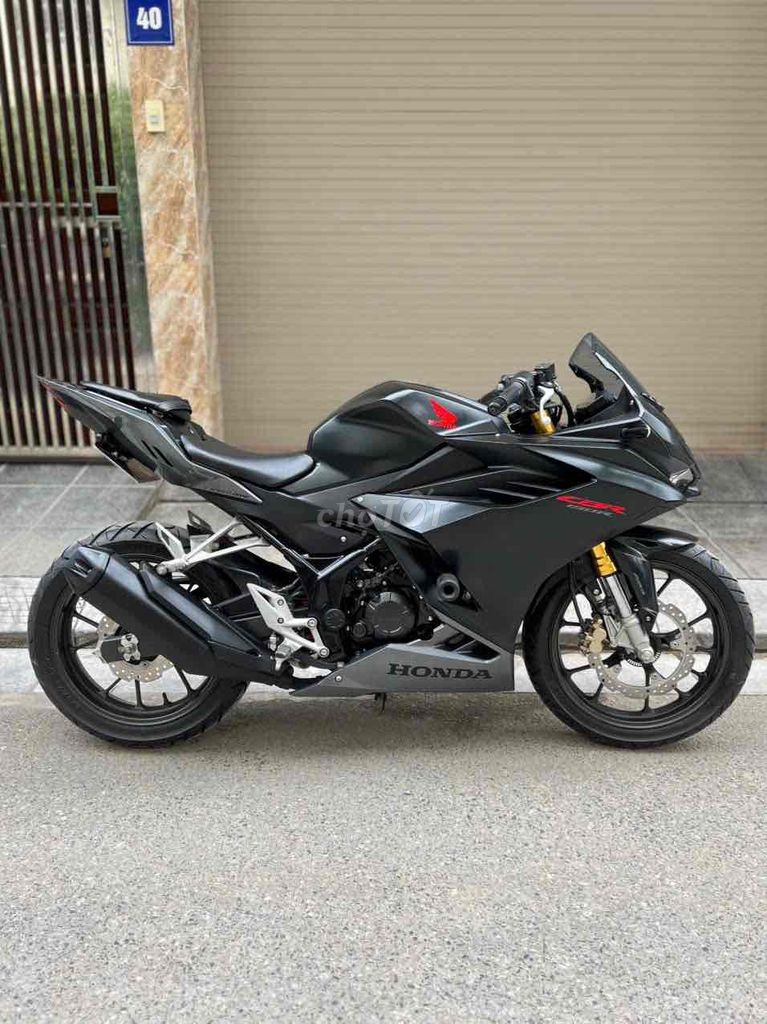 HONDA CBR 2022 - ảnh 1