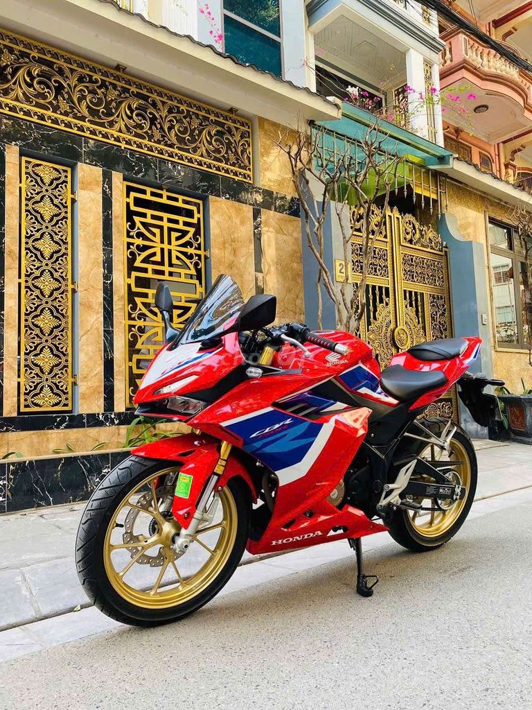 Honda CBR 2024 - ảnh 1