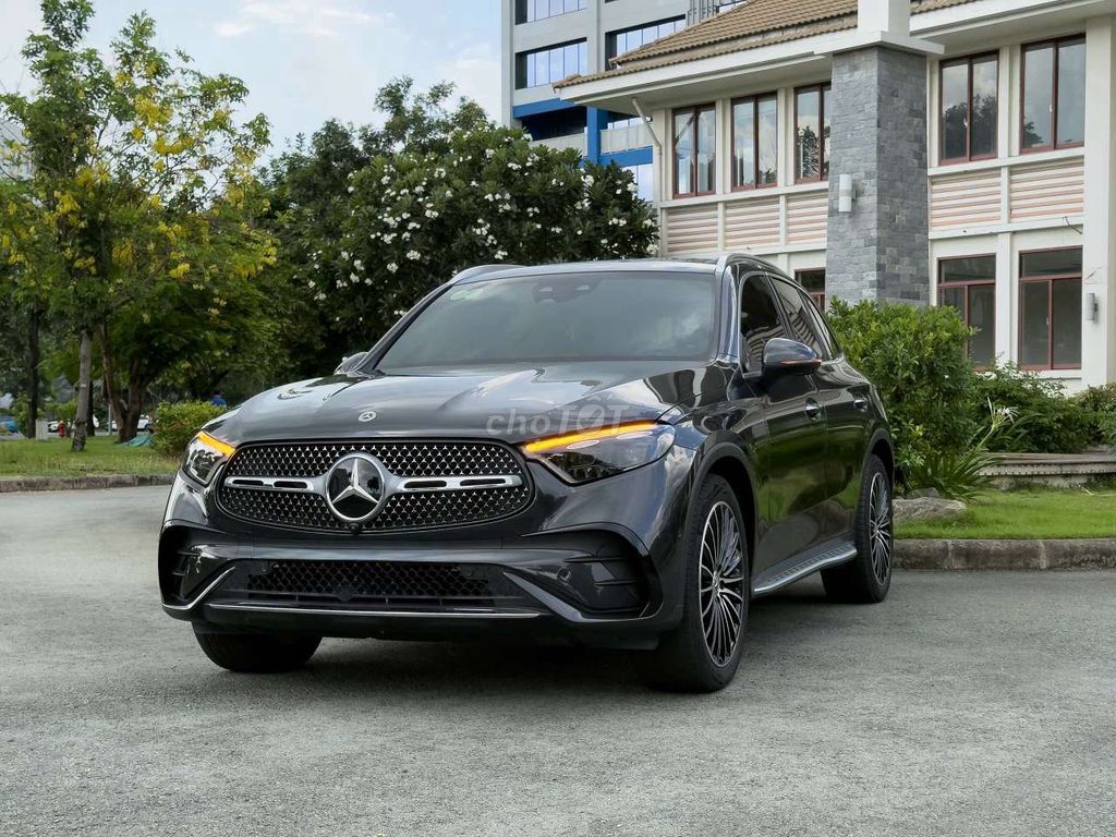Mercedes-Benz 2024 - ảnh 3