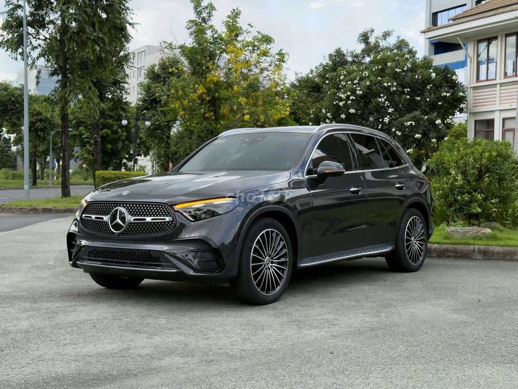 Mercedes-Benz 2024 - ảnh 4