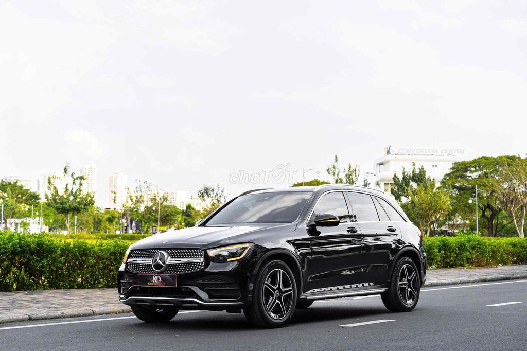 Mercedes-Benz 2020 - ảnh 1