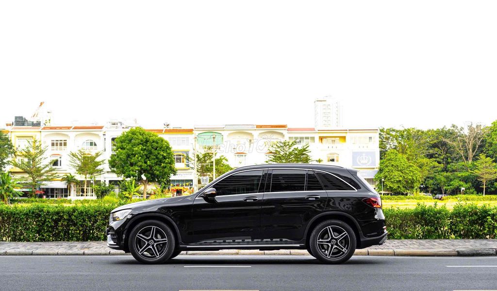 Mercedes-Benz 2020 - ảnh 3