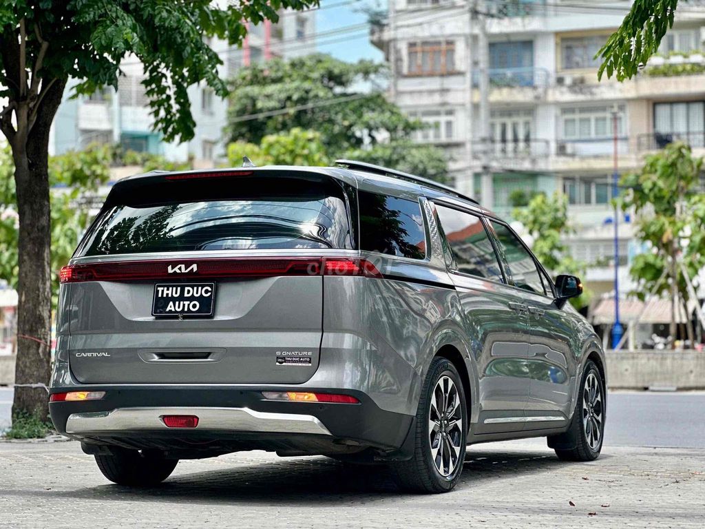 Kia Carnival 2023 - ảnh 3