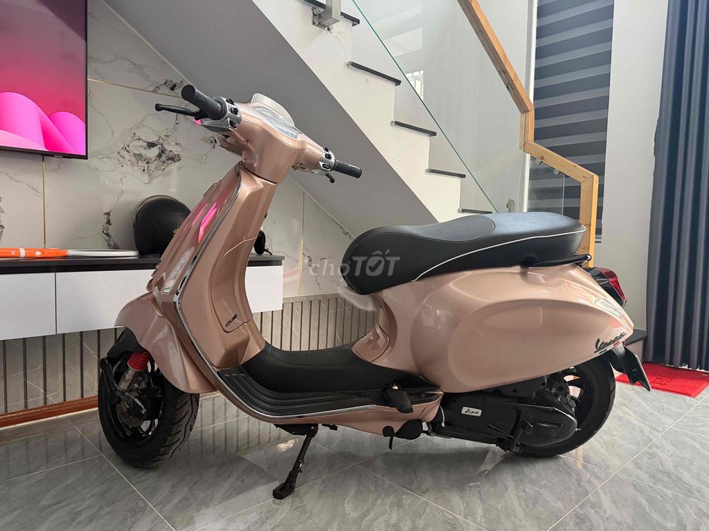 Vespa 2025 - ảnh 1