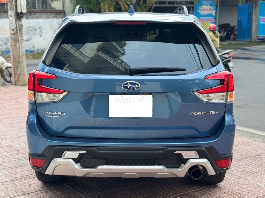 Subaru Forester - ảnh 3