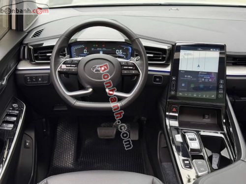 Hyundai Custin Cao Cấp 2.0T 2024 - ảnh 4