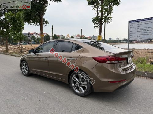 Hyundai Elantra 2.0 AT 2016 - ảnh 4