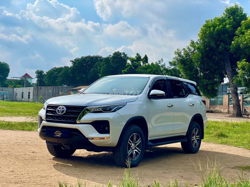 Toyota Fortuner 2024 - ảnh 3