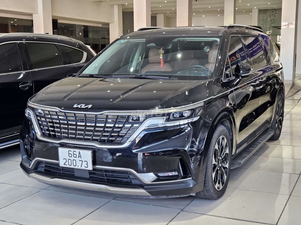 Kia Carnival Signature 2.2D 2022 - ảnh 3