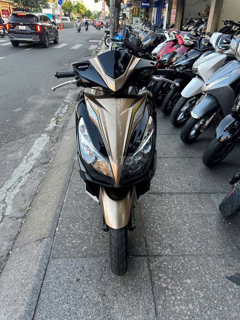 Honda Air Blade 2014 - ảnh 1
