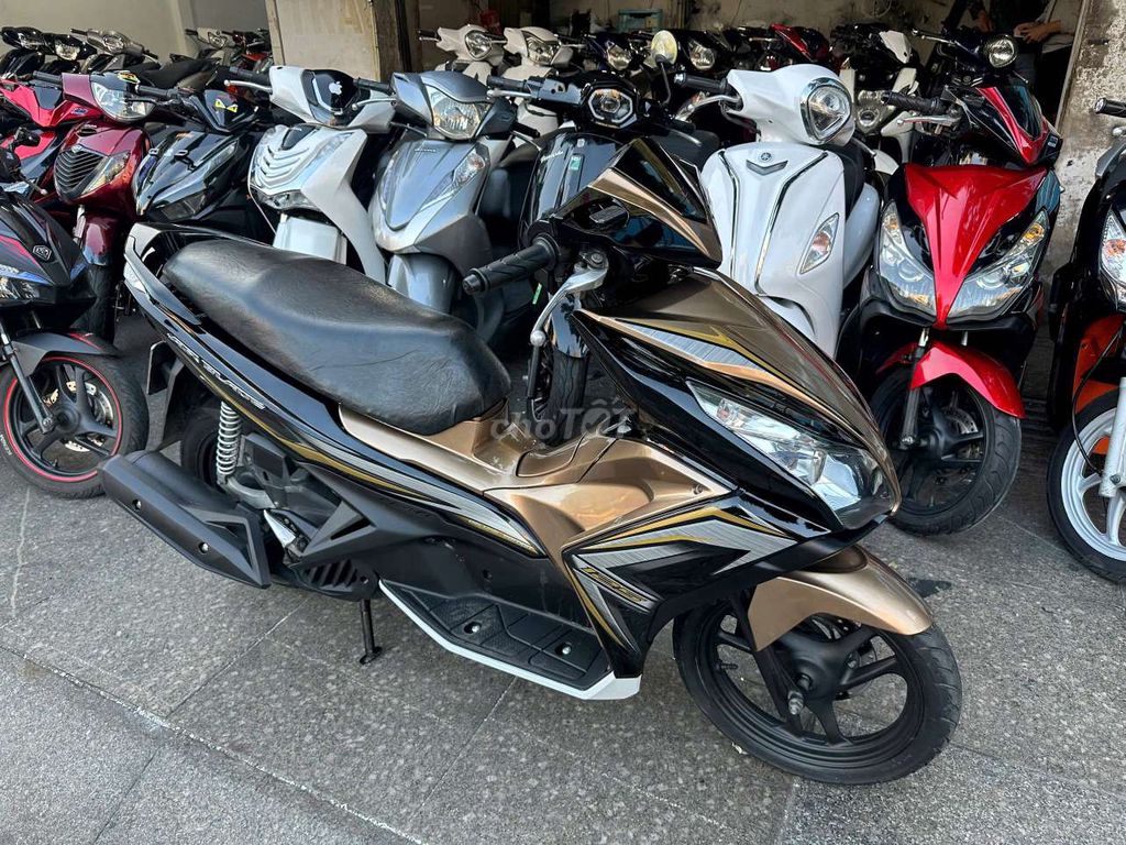 Honda Air Blade 2014 - ảnh 2