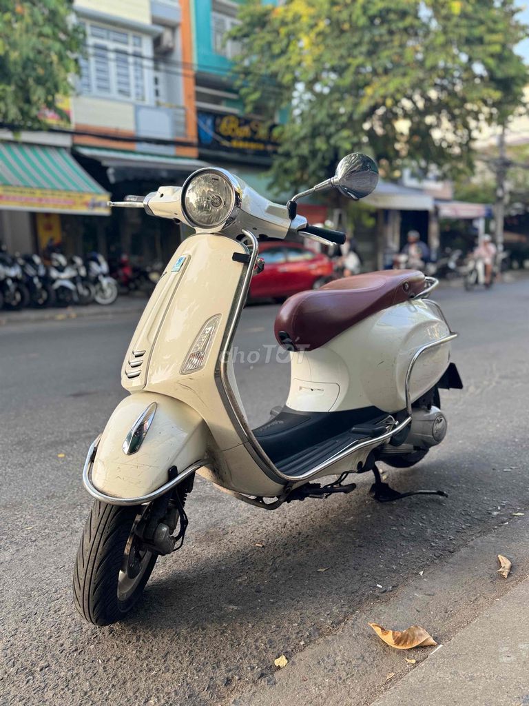 Piaggio Vespa 2015 - ảnh 1