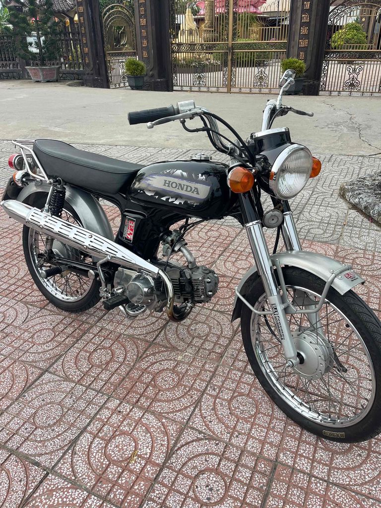 Honda CD 1980 - ảnh 1