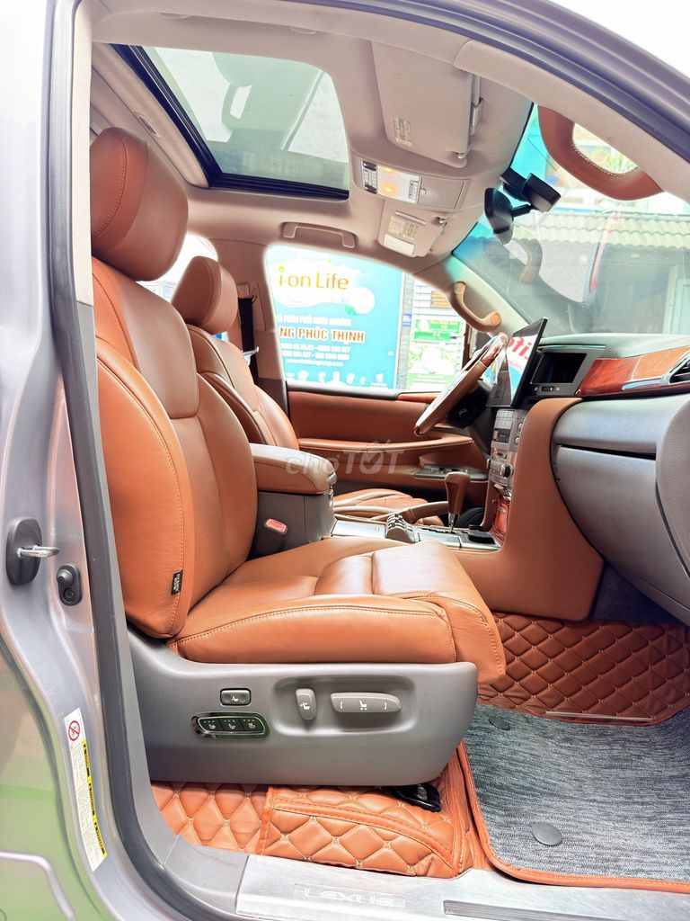 Lexus LX 2008 - ảnh 4