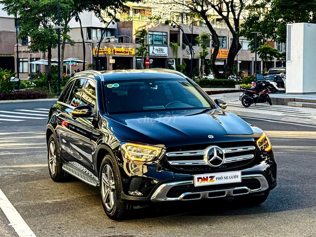 Mercedes-Benz GLC 2022 - ảnh 3