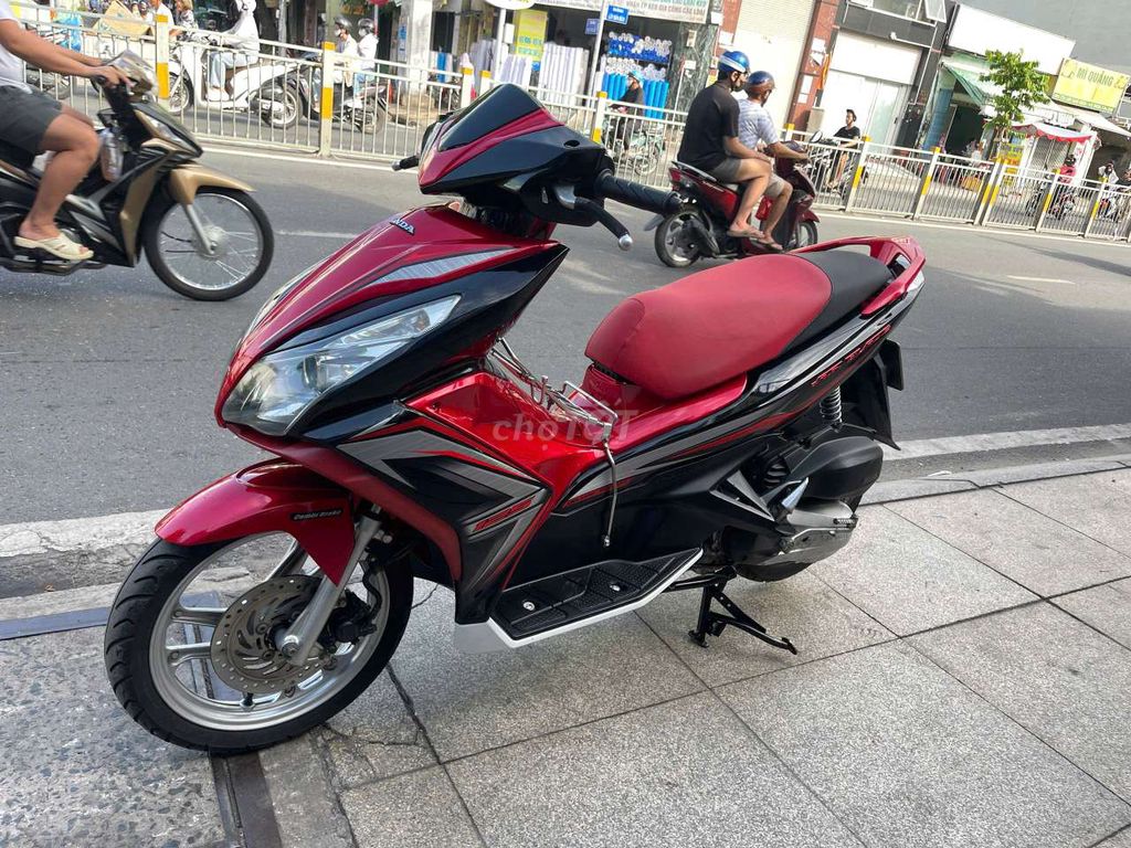 Honda Air Blade 2014 - ảnh 3