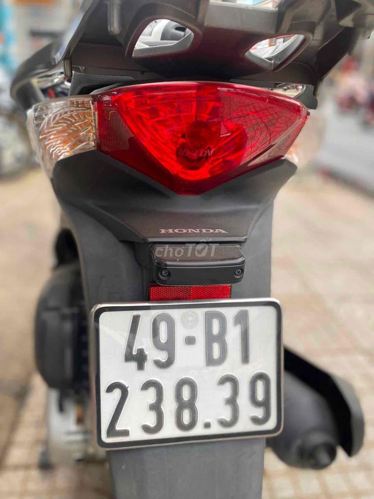 Honda SH 2012 - ảnh 2