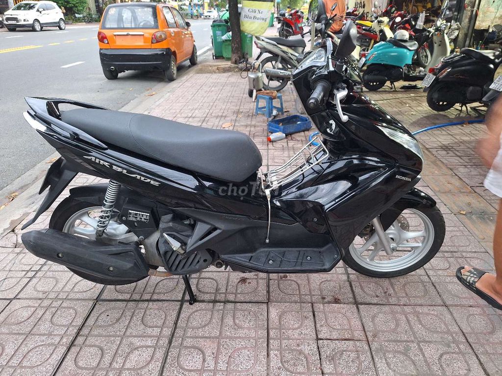 Honda Air Blade 2014 - ảnh 1