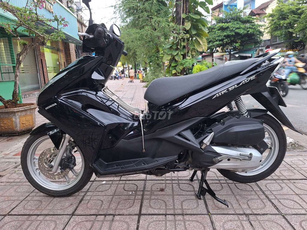 Honda Air Blade 2014 - ảnh 3