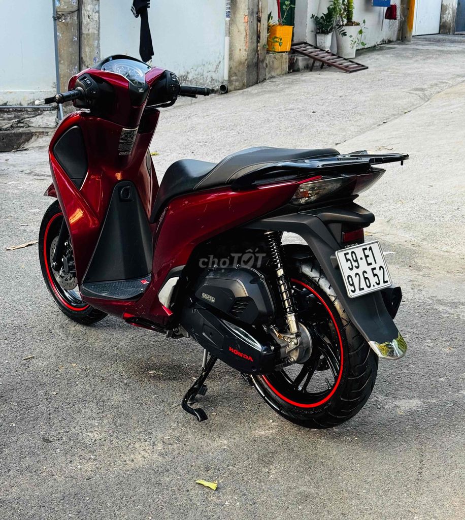 Honda SH 2018 - ảnh 1