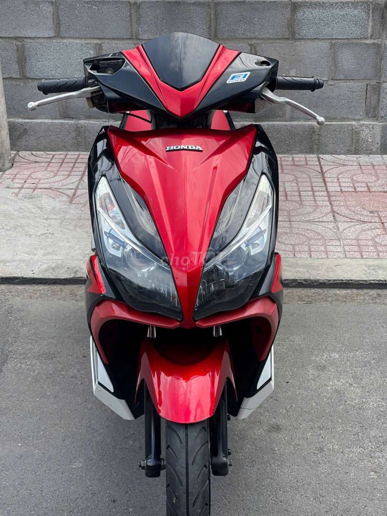Honda Air Blade 2015 - ảnh 3