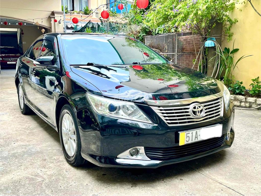Toyota Camry 2.0E 2014 - ảnh 3