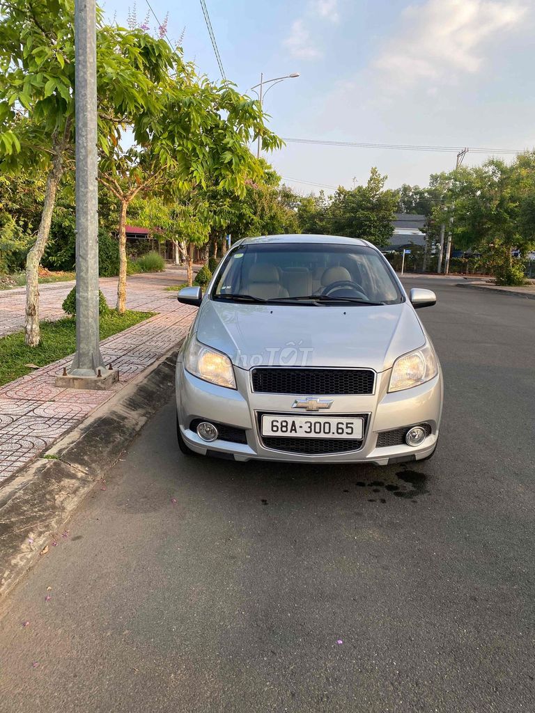 Chevrolet Aveo 2017 - ảnh 1