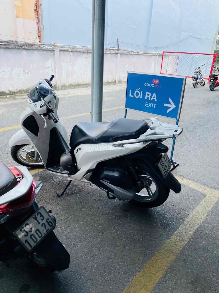 Honda SH 2018 - ảnh 2