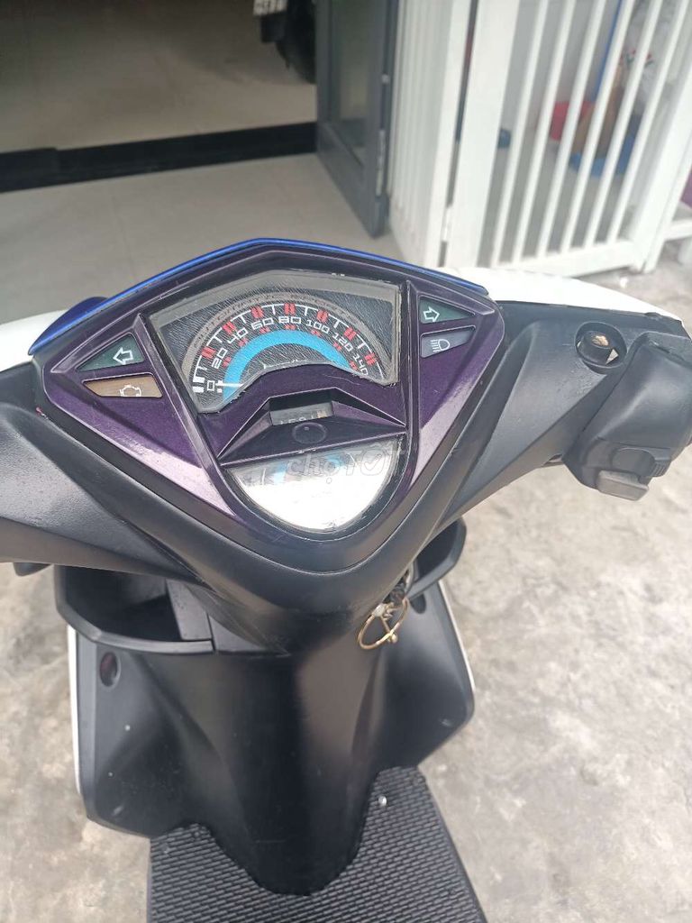Yamaha Luvias 2020 - ảnh 5