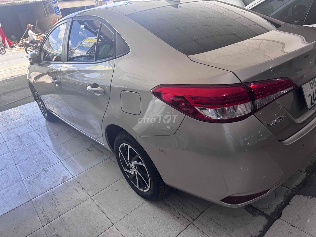 Toyota Vios 2022 - ảnh 1