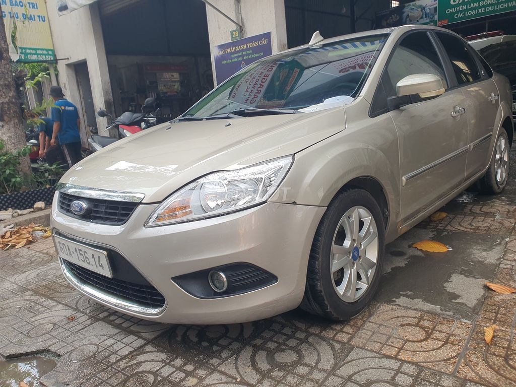 Ford Focus 2012 - ảnh 3