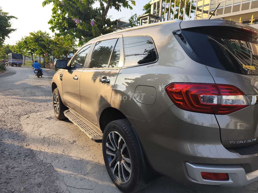 Ford Everest 2019 - ảnh 4