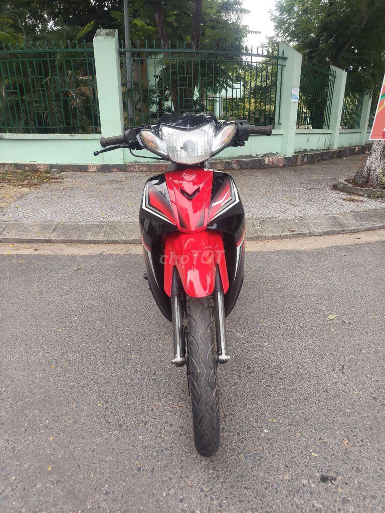 Yamaha Sirius 2014 - ảnh 3
