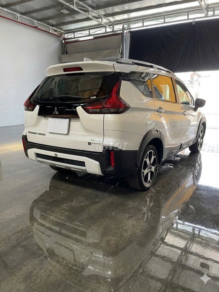 Mitsubishi Xpander Cross 2021 - ảnh 1